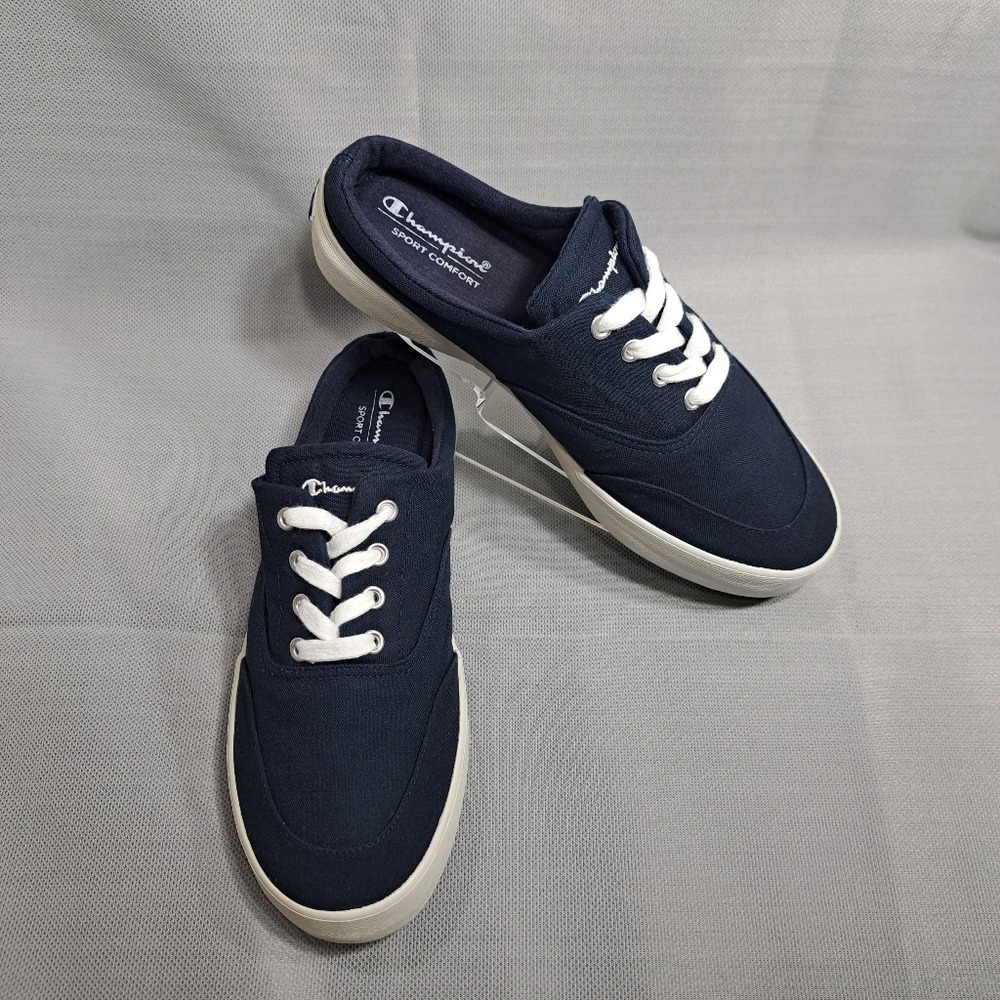 Champion Women's Canvas Slip On Sneakers Navy Blue Size 8 Low Heel Sport Comfort
